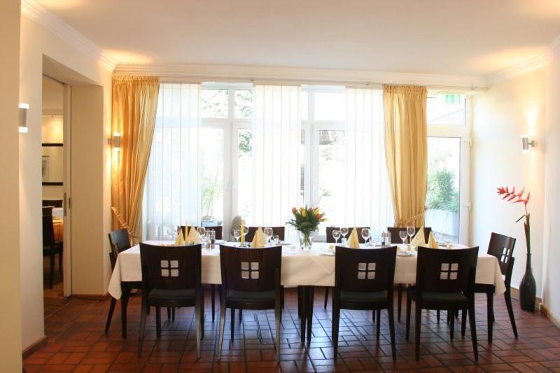 Hotel Restaurant Rothkopf Euskirchen Kültér fotó